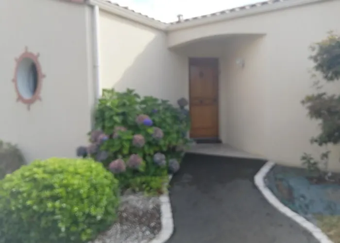 D'hotes Chez Nanou La Puyfolaise - 1 Ou 2 Saint-Laurent-sur-Sèvre